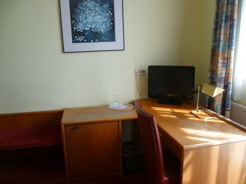 Mondial 3* Dusseldorf